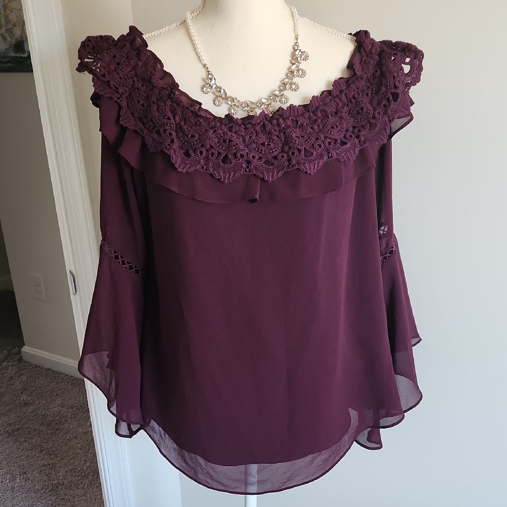 White House Black Market Ruffle Top L